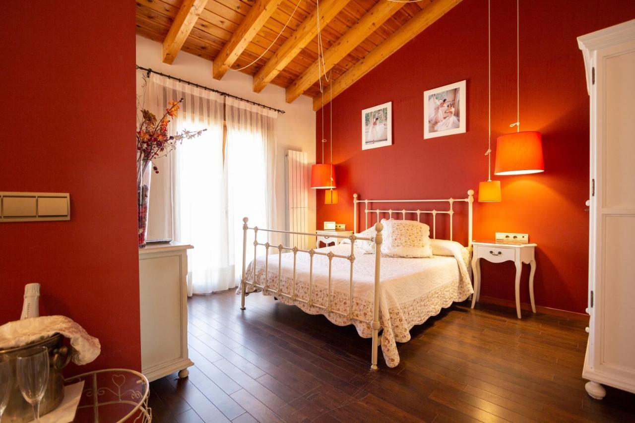 Hostal Los Canteros Golmayo Exteriör bild